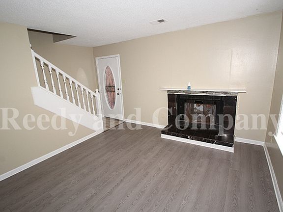 5th image of 8067 Port Douglas Dr