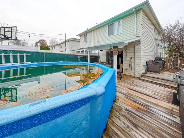 32 Belair Lane image 29 of 37