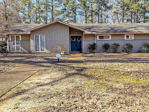 2nd image of 1583 Brookside Dr