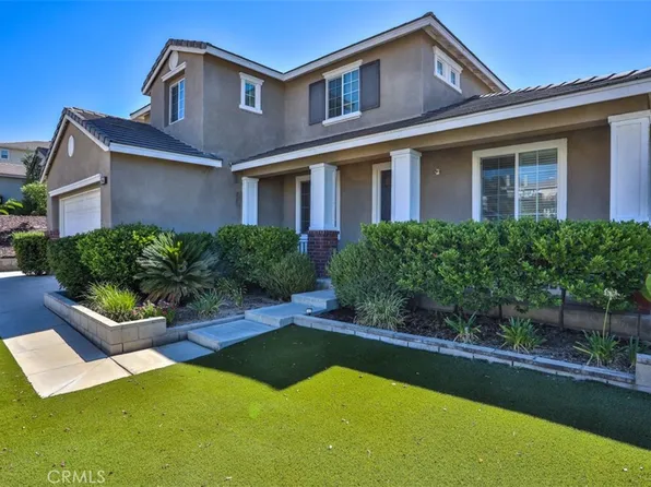 29045 Horner Ln, Highland, CA 92346