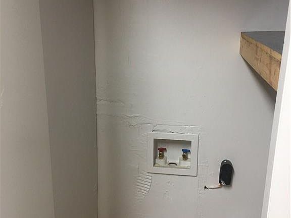 4th image of 634 Virginia Ave