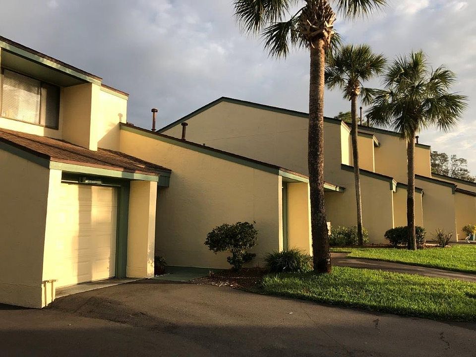 1st image of 231 Club House Blvd