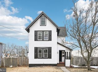 320 Billingsport Rd, Paulsboro, NJ 08066