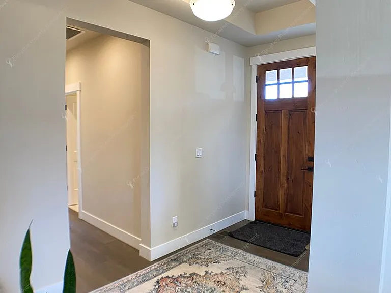4310 SW Badger Ave — Photo 8