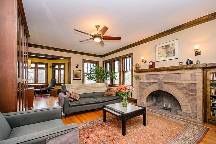 Living Room (furnished)