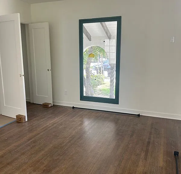 926 E Dryden St — Photo 12