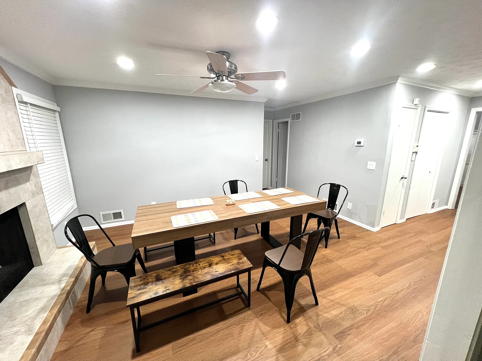 3 bed, 1640 sqft, $2,799 — Photo 2