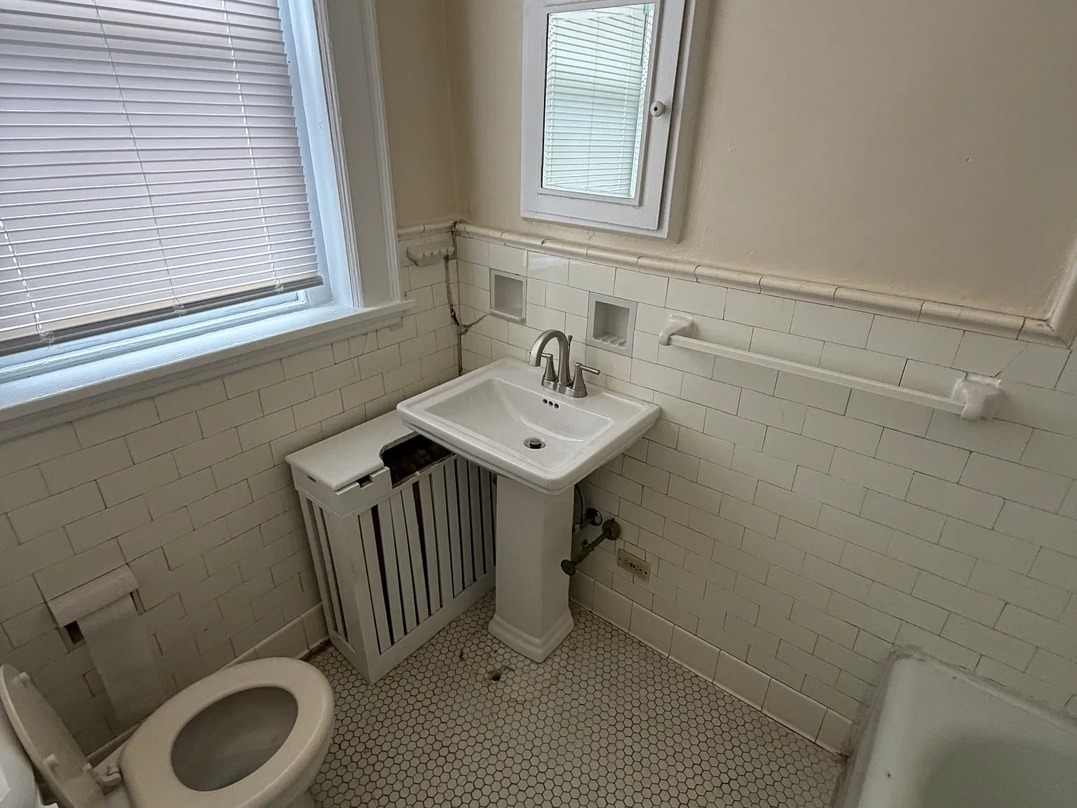 1 bed, 690 sqft, $1,550 — Photo 3