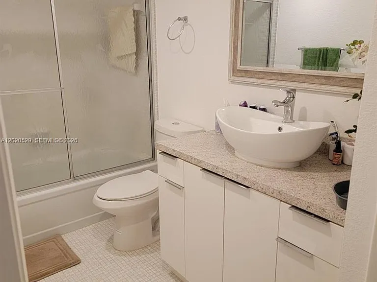 220 Lakeview Dr #212 — Photo 12