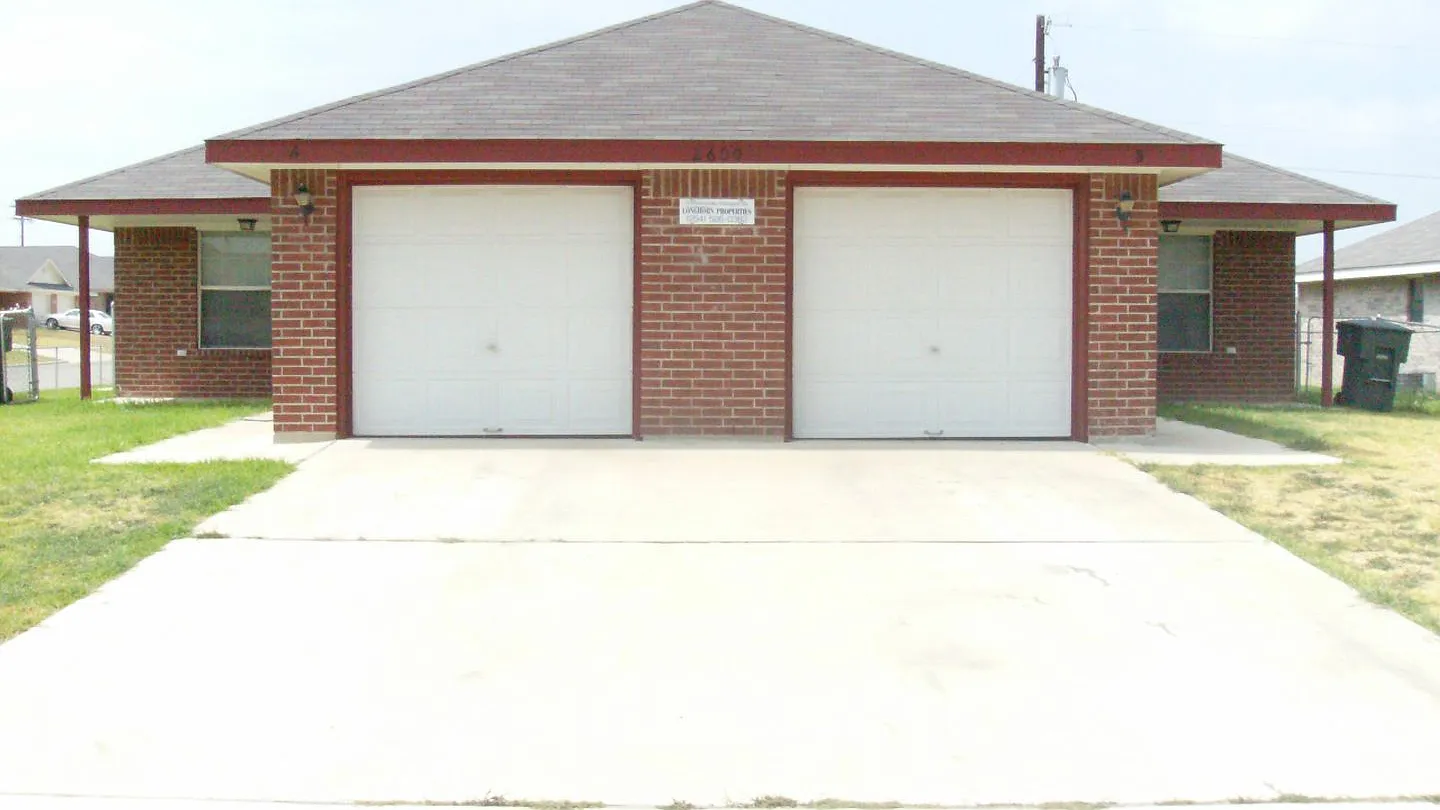 2600 Alma Dr. — Photo 1