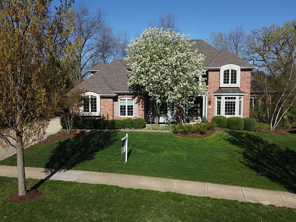 2611 Majestic Oaks Ln, St Charles, IL 60174 Zillow