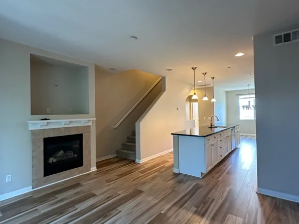 760 Harbor Cliff Way, Oceanside, CA 92054