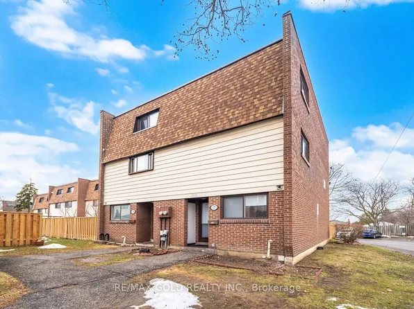 180 Mississauga Valley Blvd #178, Mississauga, ON L5A 3M2