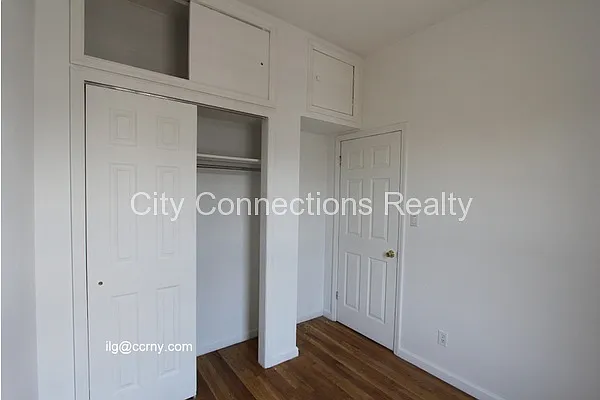 Rented by City Connections Realty | media 29