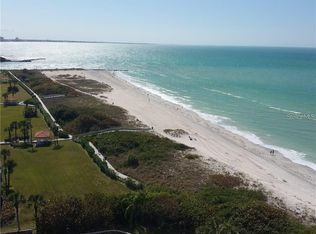 7650 Bayshore Dr APT 302, Treasure Island, FL 33706
