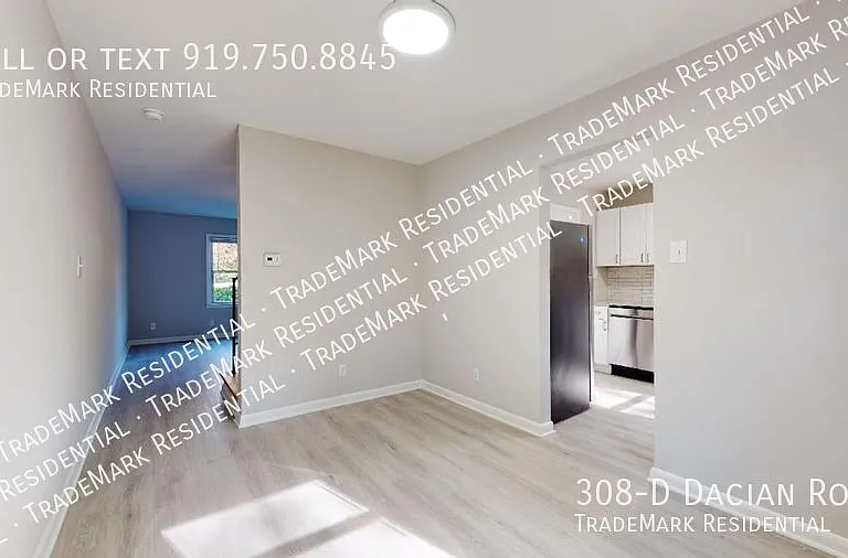 308D Dacian Rd — Photo 17