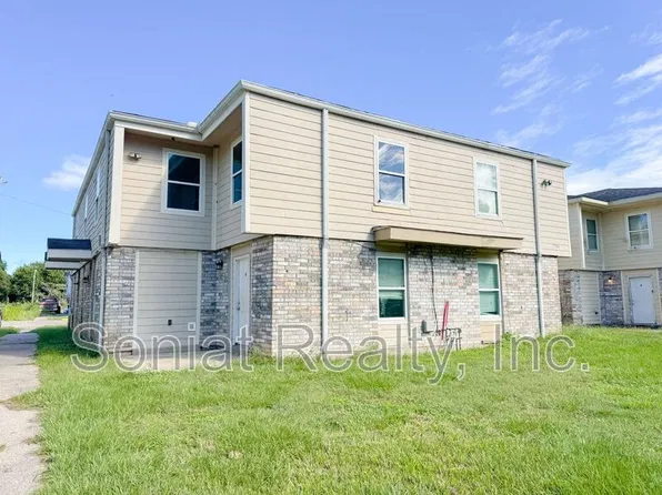7741 S Coronet Ct APT A, New Orleans, LA 70126