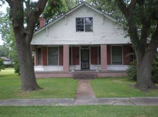 1150 Merriman St, Port Neches, TX 77651
