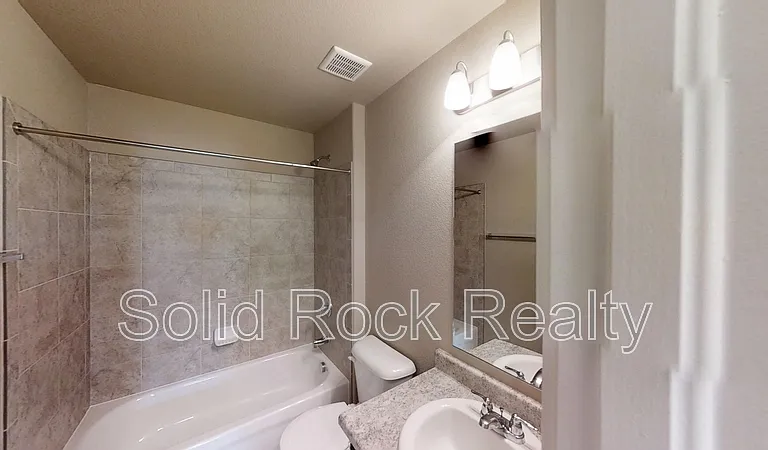 7618 Cat Tail Creek Dr — Photo 16