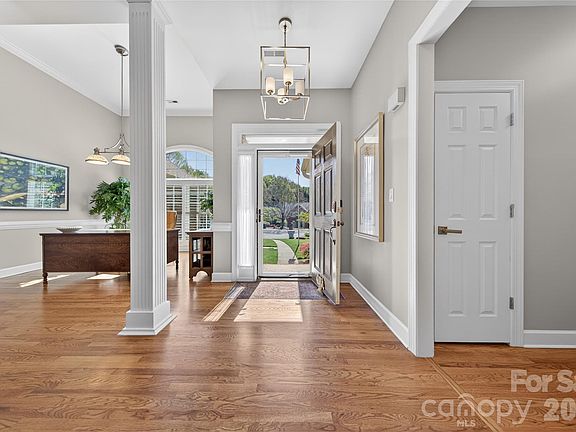 3rd image of 3336 Colvard Park Way