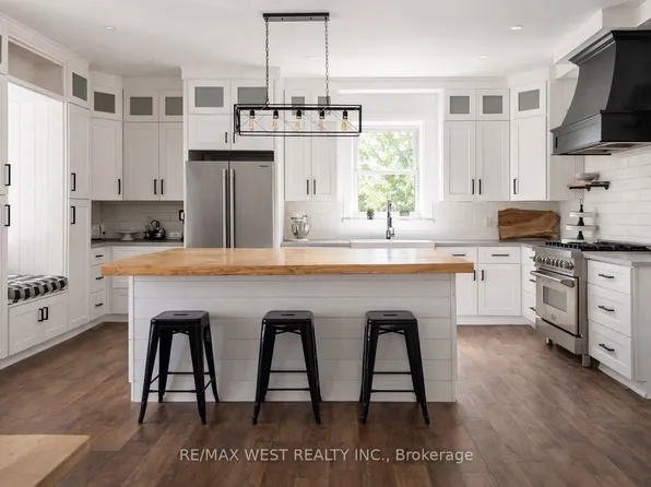 4532 5th Line N, Oro Medonte, ON L0L 1V0