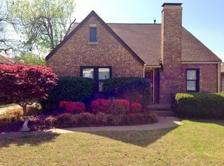 1220 S Columbia Pl, Tulsa, OK 74104