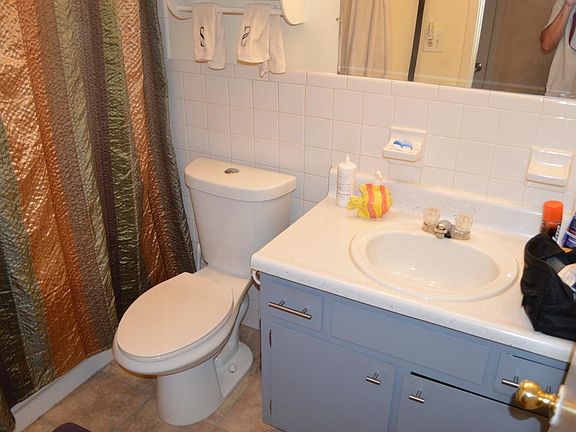 3rd image of 4203 W Bay Ave