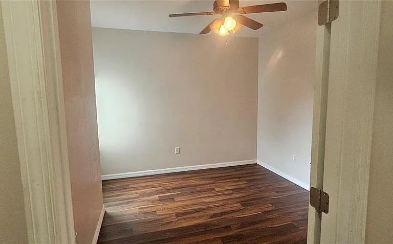 9313 Shepton St — Photo 10