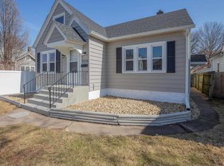 2128 3rd St, Moline, IL 61265