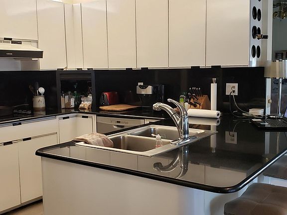 Kitchen with Granite Counter tops