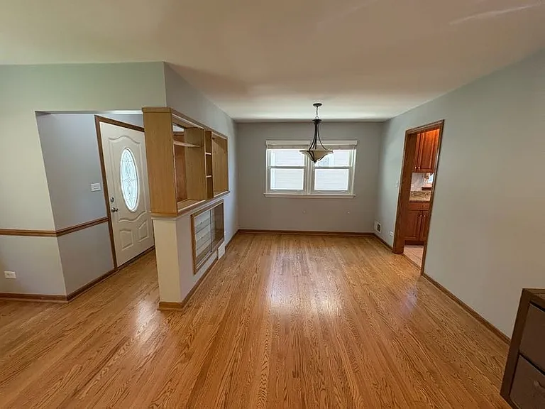 126 N Illinois Ave — Photo 4