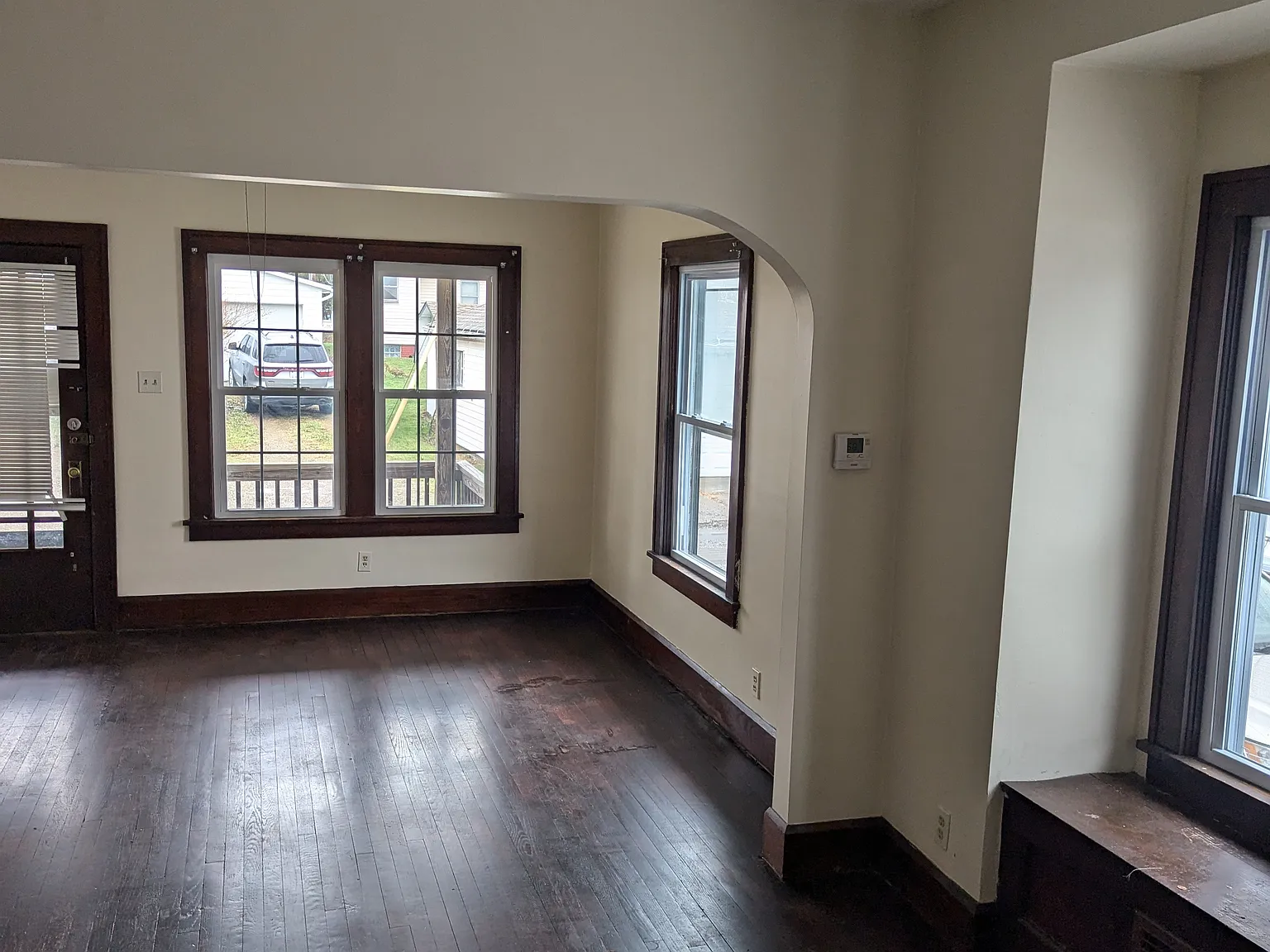 2 bed, 817 sqft, $900 — Photo 1