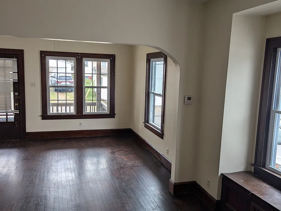 3216 Engle Pl SW