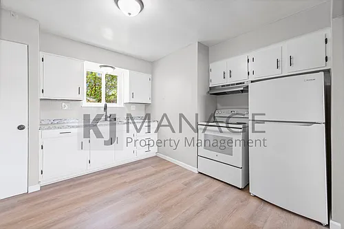 34145 Myrtle Ave #17 Photo 1