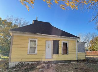 621 Adams St, Jetmore, KS 67854