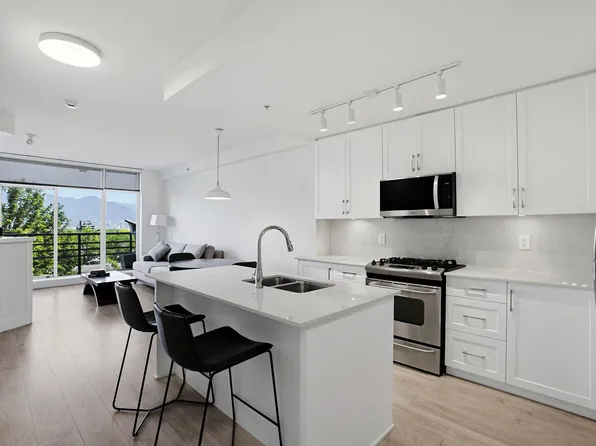 298 E 11th Ave #407, Vancouver, BC V5T 0A2