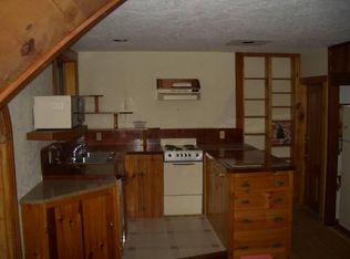 22 Windsor St APT 2, Worcester, MA 01605