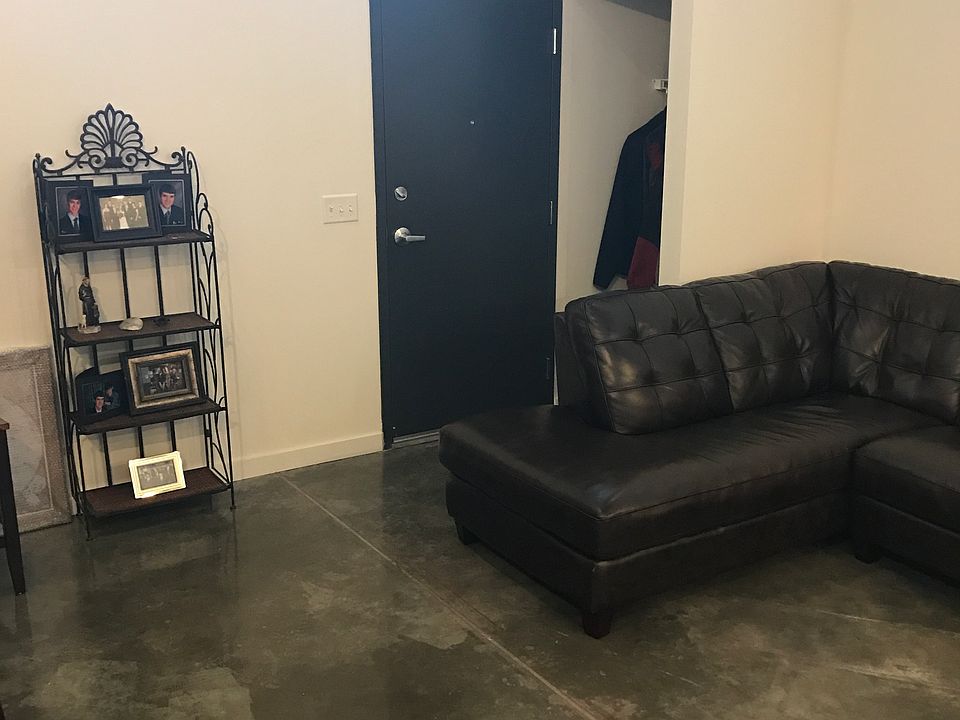 1st image of 919 N 16th St APT 103