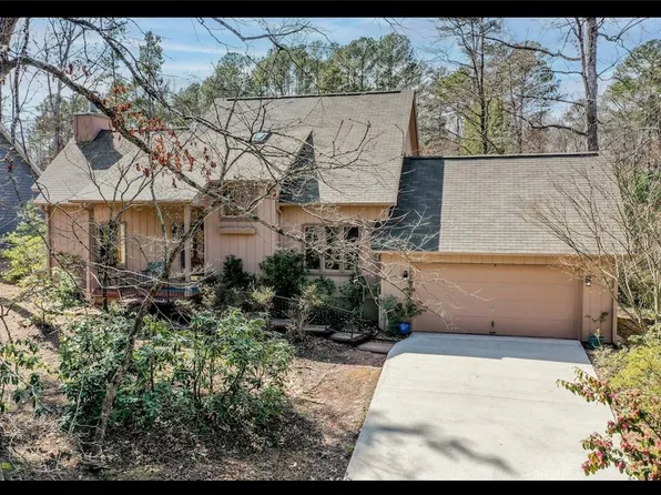 8 Links Lndg, Salem, SC 29676