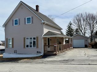 92 N 4th Avenue, Madawaska, ME 04756