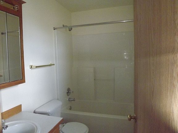 3rd image of 25503 30th Ave E