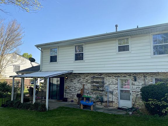 5th image of 5445 N Lake Dr