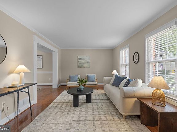 4th image of 361 Ternwing Ct