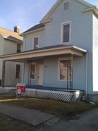 620 E Chestnut St photo 1