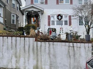 1034 Fairfield St, Scranton, PA 18509