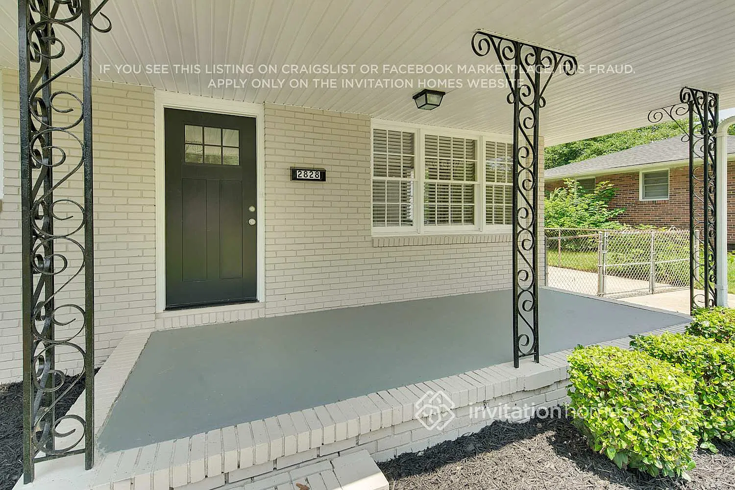 2828 Burbank Dr Charlotte, NC 28216 — Photo 4