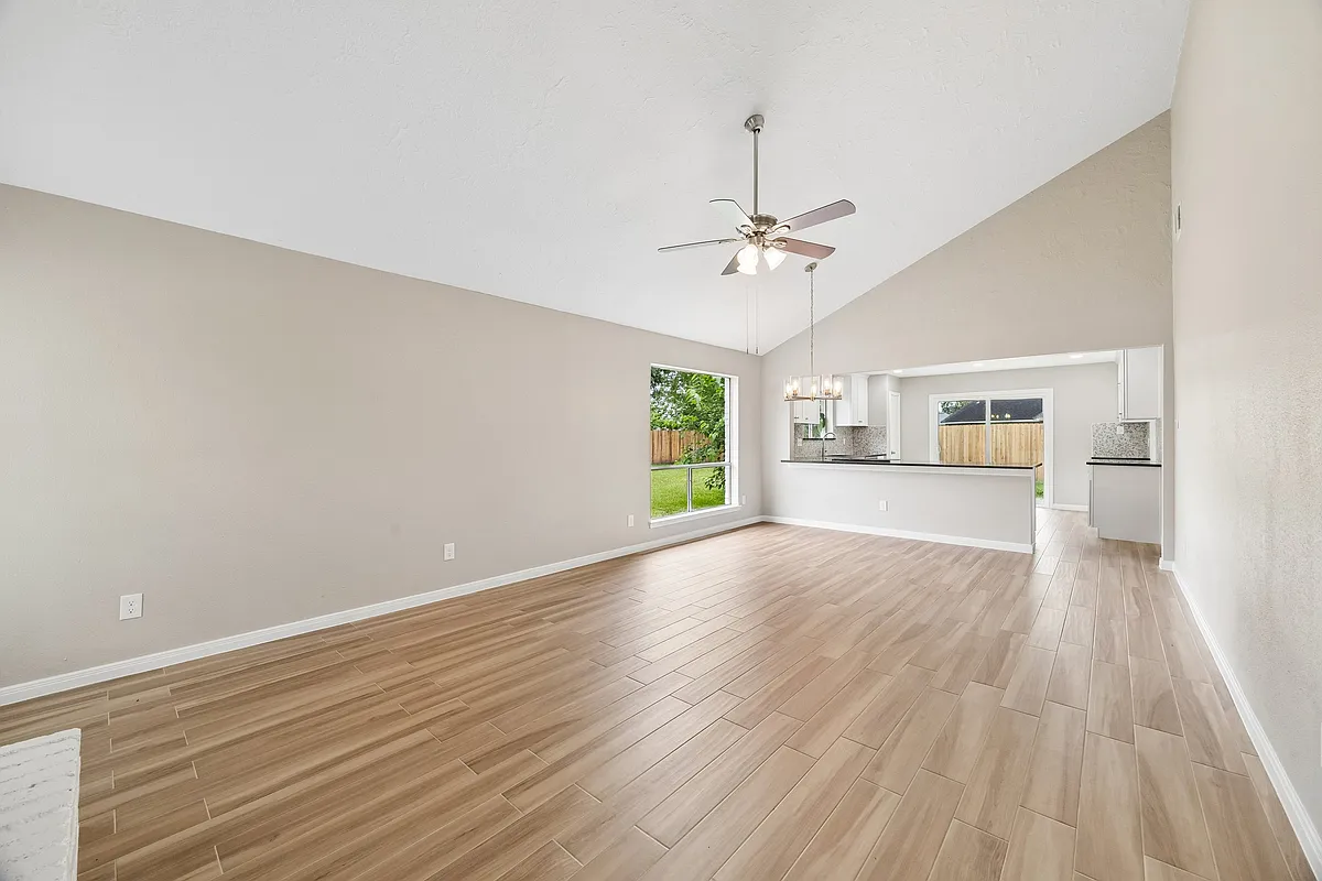 Building Photo - 16807 Forthloch Ct