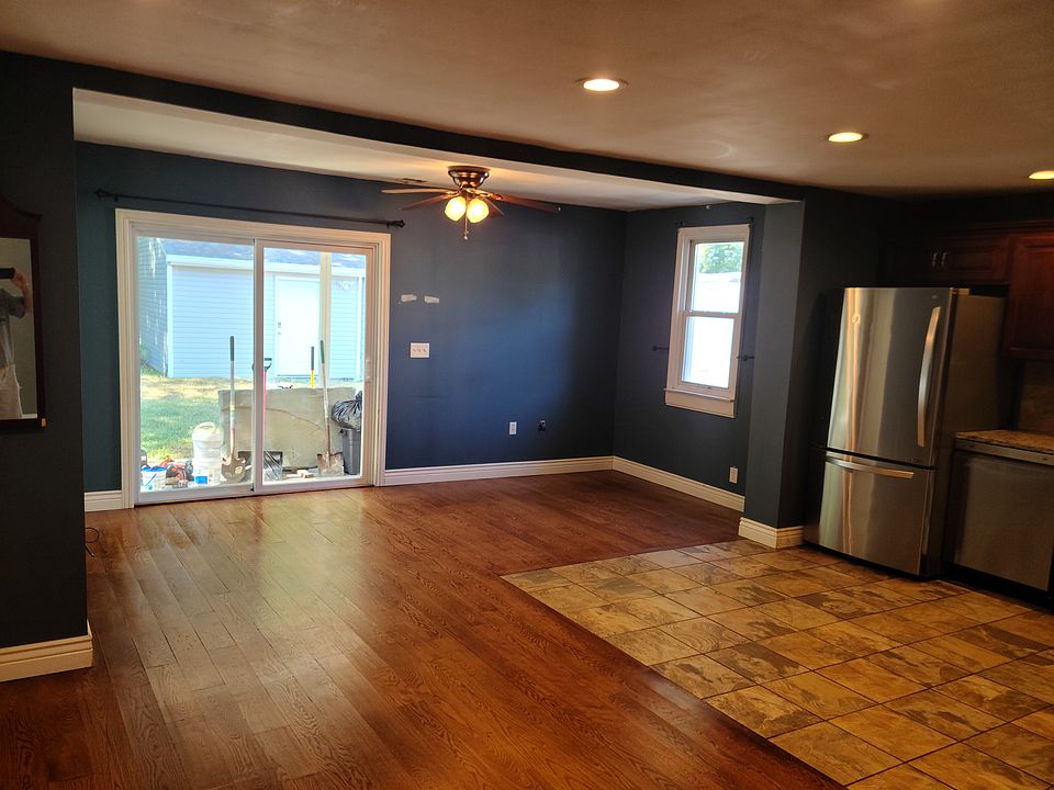 2nd image of 1197 Maxim Southard Rd