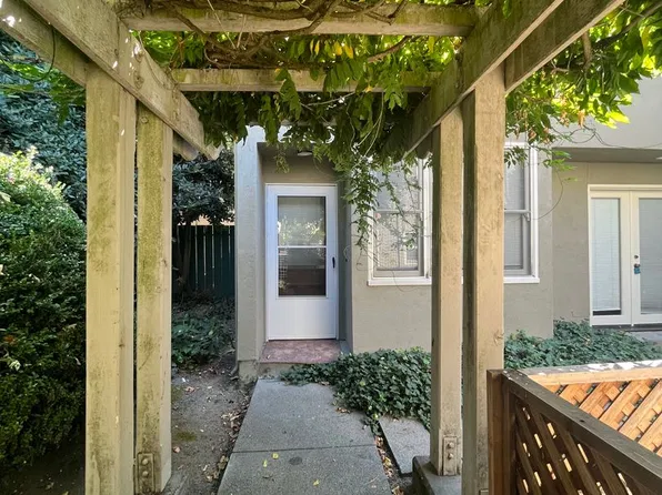 1216 13th Street, 1216 13th St APT 3, Santa Rosa, CA 95404