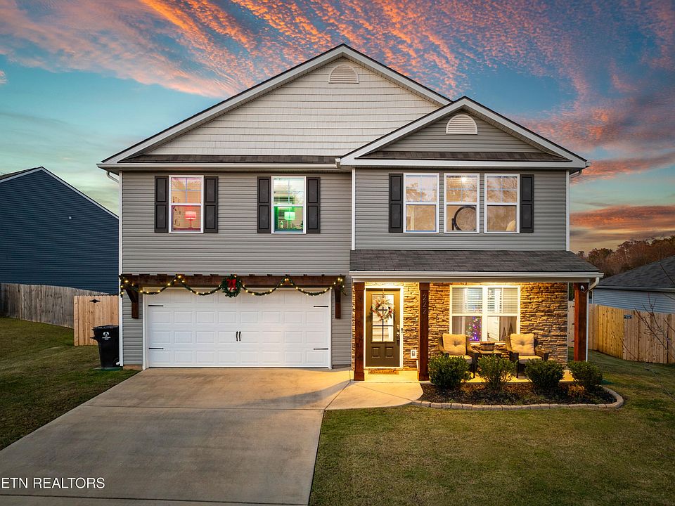 1st image of 222 Venard Way